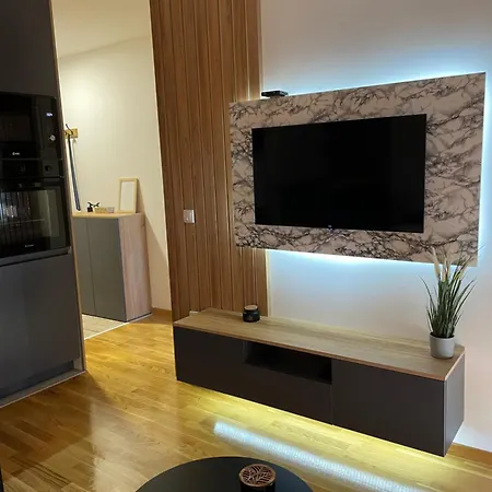 Διαμέρισμα Despotlux & *