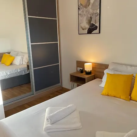 Despotlux & アパート *